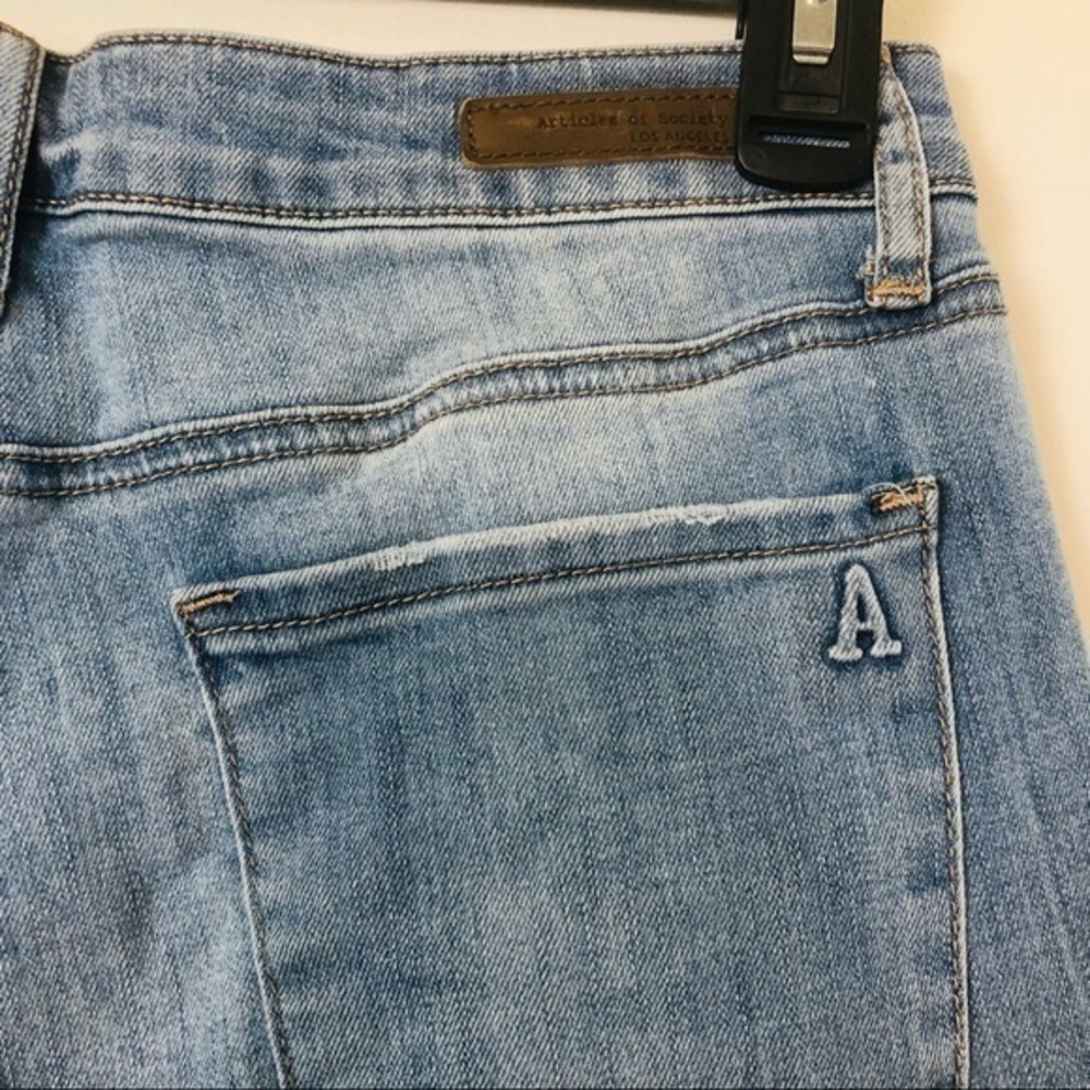 Articles of Society Light Wash Skinny Distressed Jeans/Denim- Size 28 - Picture 6 of 12